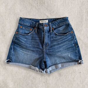 Madewell High Rise Curvy Jean Shorts Size 25 Blue Frayed Hem Five Pocket Denim